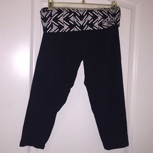 Pink Victoria’s Secret Capri Yoga pant Aztec print